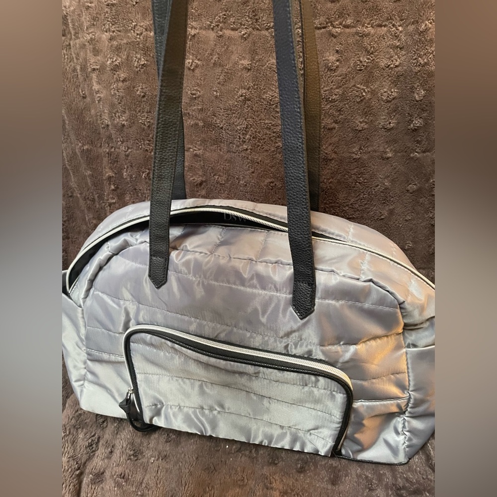 DSW TRAVEL BAG 🩶